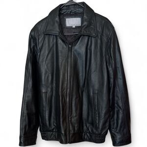 Vtg Wilson's Leather Men’s Genuine Leather Black Bomber/ Car Jacket Size Large